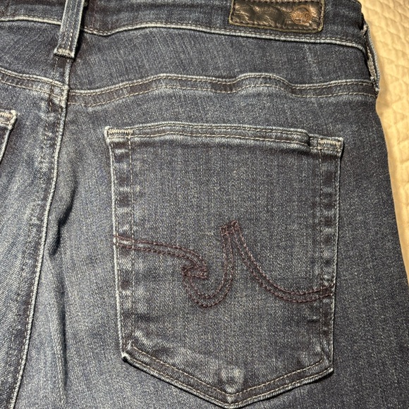 Classic High Rise Jeans - Picture 3 of 10